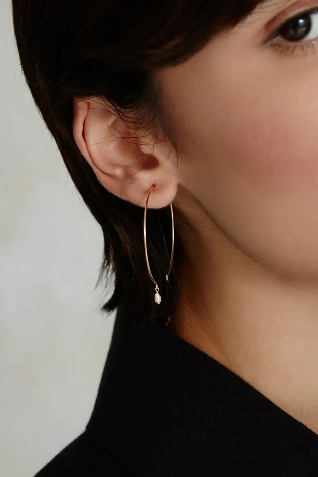 14k Belle Hoop Earrings Maxi White Pearl Women Chan Luu Earrings