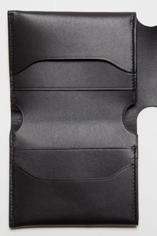 Acne Studios Leather Trifold Wallet Black Men Small Leather Goods Acne Studios Leather Trifold Wallet Black Men Small Leather Goods