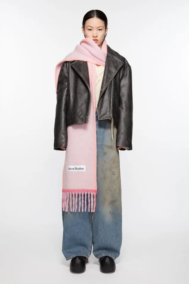 Acne Studios Wool Mohair Scarf 8211 Narrow Pink Women Scarves Acne Studios Wool Mohair Scarf 8211 Narrow Pink Women Scarves