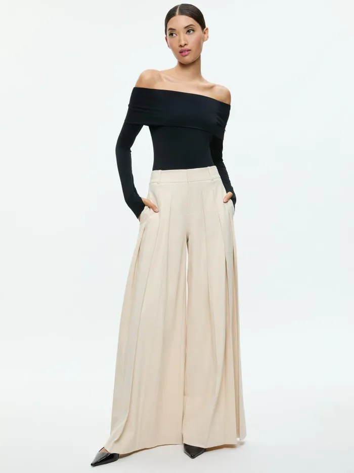 Alice Olivia ELIA OFF THE SHOULDER BODYSUIT Black Women Tops