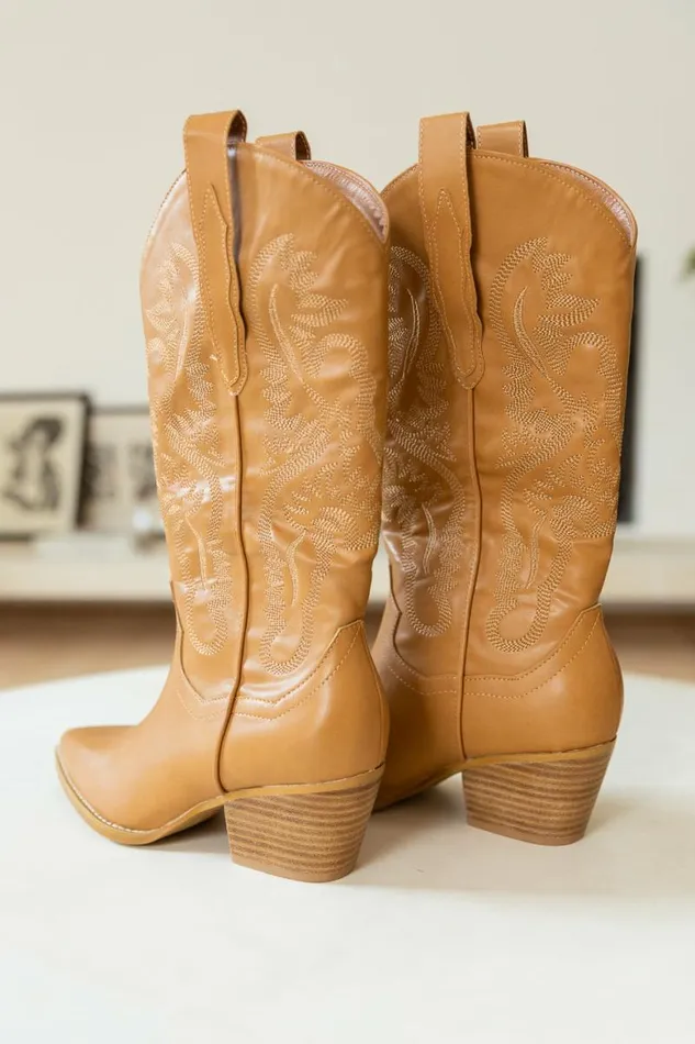 Amaya Cowgirl Boots In Camel Camel Women Bohme Shoes