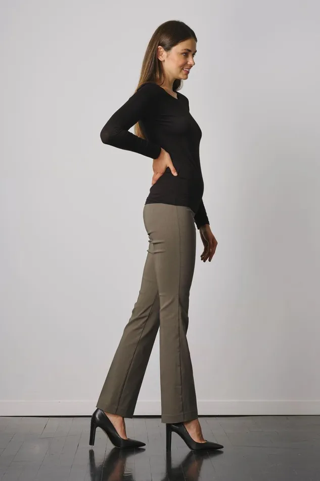 Avenue Montaigne BECCA Signature Olive Green Women Pants Avenue Montaigne BECCA Signature Olive Green Women Pants