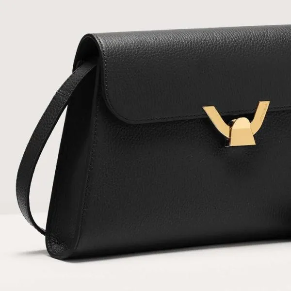 Coccinelle Dew Medium Noir Women Coccinelle Shoulder Bags Coccinelle Dew Medium Noir Women Coccinelle Shoulder Bags