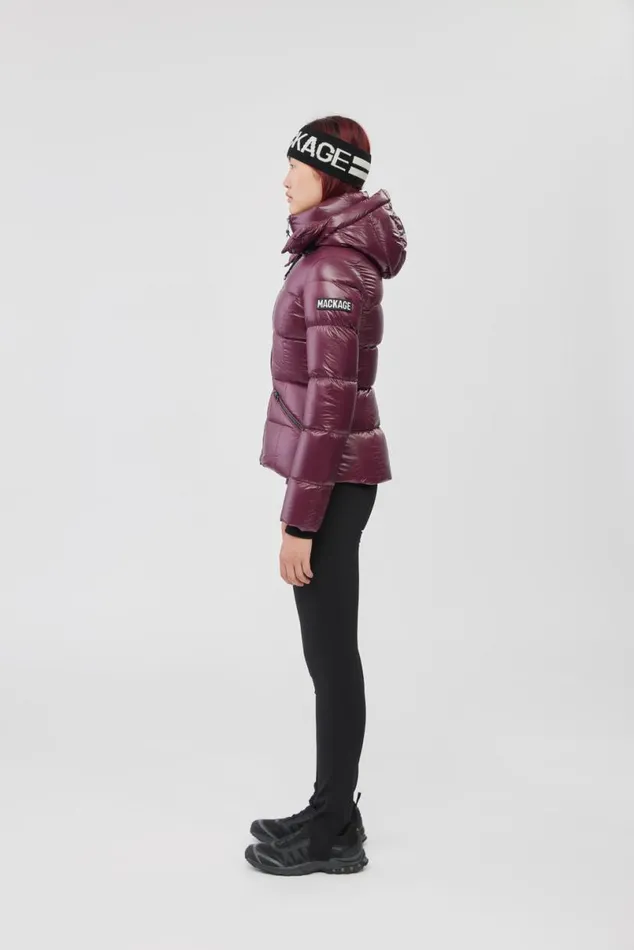 Downs and Jackets Women Mackage MADALYN Lustrous Light Down Jacket With Hood For Ladies White Downs and Jackets Women Mackage MADALYN Lustrous Light Down Jacket With Hood For Ladies White