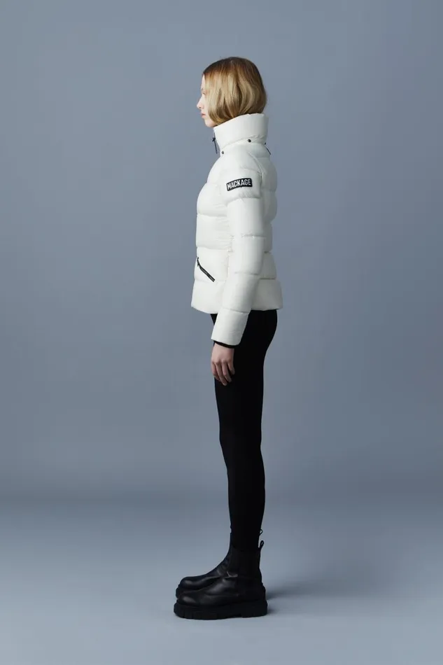 Downs and Jackets Women Mackage MADALYN Lustrous Light Down Jacket With Hood For Ladies White Downs and Jackets Women Mackage MADALYN Lustrous Light Down Jacket With Hood For Ladies White