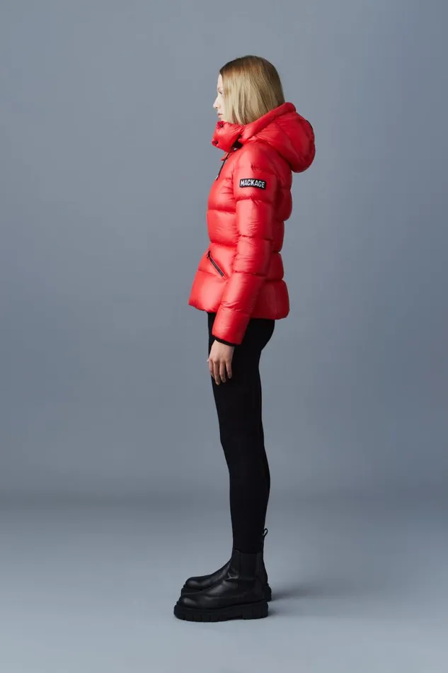 Downs and Jackets Women Mackage MADALYN Lustrous Light Down Jacket With Hood For Ladies White Downs and Jackets Women Mackage MADALYN Lustrous Light Down Jacket With Hood For Ladies White