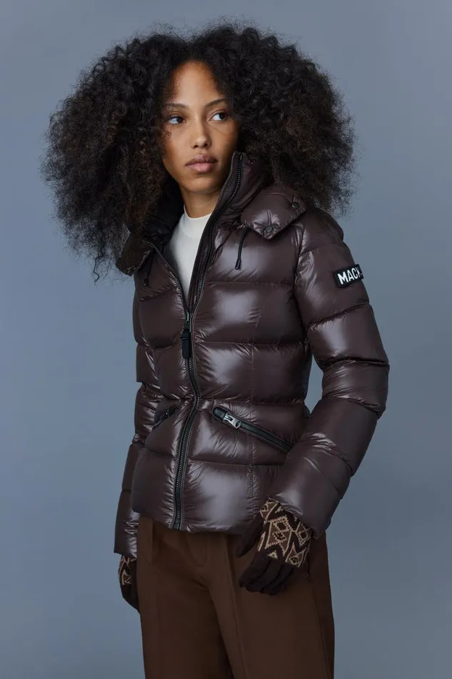 Downs and Jackets Women Mackage MADALYN Lustrous Light Down Jacket With Hood For Ladies White Downs and Jackets Women Mackage MADALYN Lustrous Light Down Jacket With Hood For Ladies White