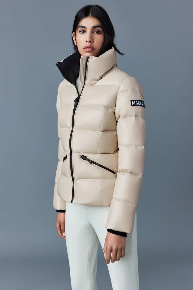 Downs and Jackets Women Mackage MADALYN Lustrous Light Down Jacket With Hood For Ladies White Downs and Jackets Women Mackage MADALYN Lustrous Light Down Jacket With Hood For Ladies White