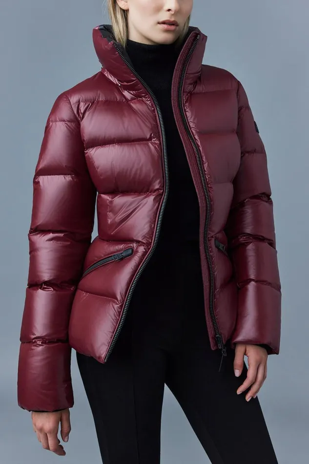 Downs and Jackets Women Mackage MADALYN Lustrous Light Down Jacket With Hood For Ladies White Downs and Jackets Women Mackage MADALYN Lustrous Light Down Jacket With Hood For Ladies White