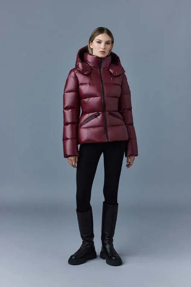 Downs and Jackets Women Mackage MADALYN Lustrous Light Down Jacket With Hood For Ladies White Downs and Jackets Women Mackage MADALYN Lustrous Light Down Jacket With Hood For Ladies White