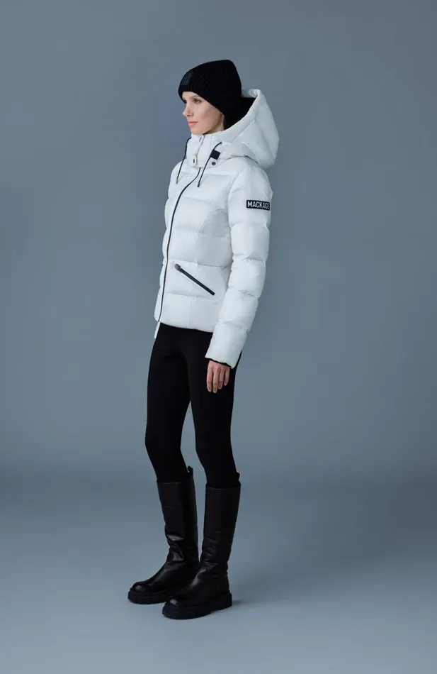 Downs and Jackets Women Mackage MADALYN Lustrous Light Down Jacket With Hood For Ladies White Downs and Jackets Women Mackage MADALYN Lustrous Light Down Jacket With Hood For Ladies White