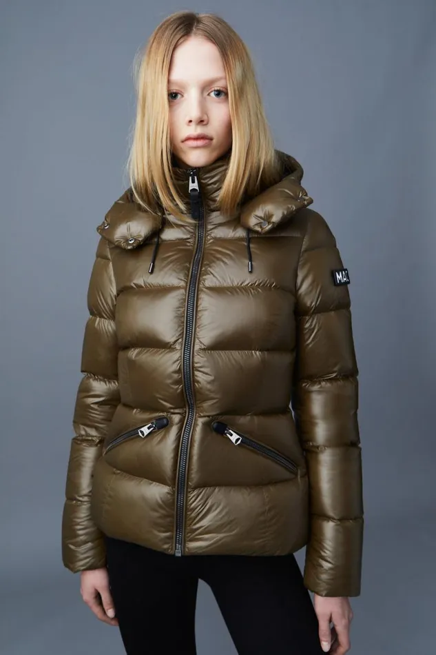 Downs and Jackets Women Mackage MADALYN Lustrous Light Down Jacket With Hood For Ladies White Downs and Jackets Women Mackage MADALYN Lustrous Light Down Jacket With Hood For Ladies White