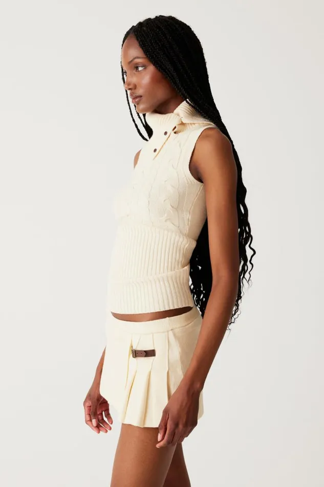 Frankies Bikinis Cloud Knits Women Axel Cable Cloud Knit Sleeveless Sweater French Vanilla