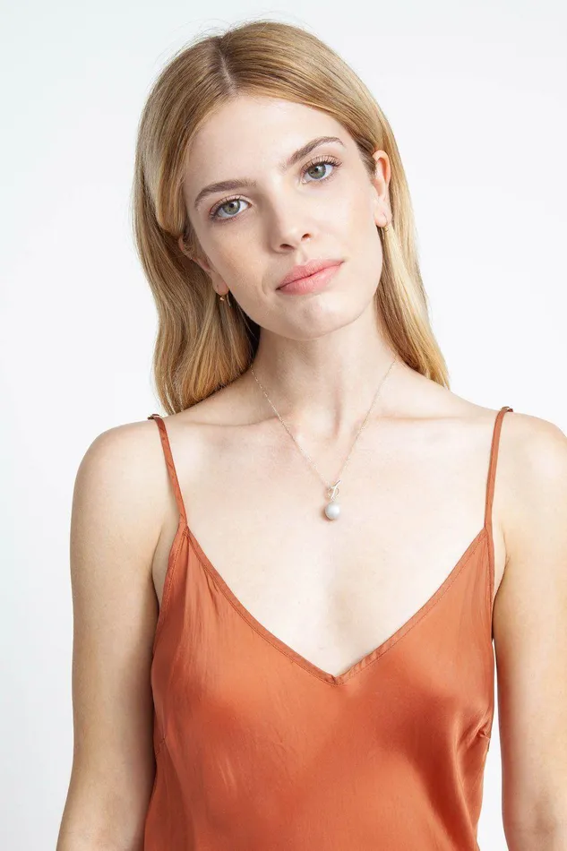 Grey Freshwater Pearl Toggle Necklace Women Chan Luu Necklaces