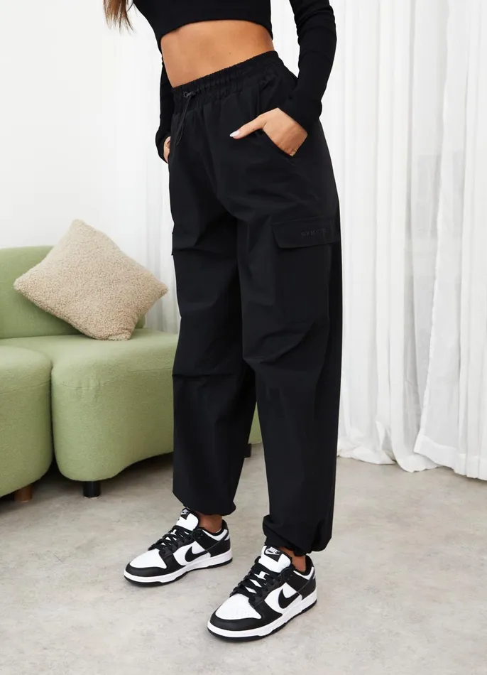 Gym King Joggers Women Utility Woven Cargo Pant 8211 Black