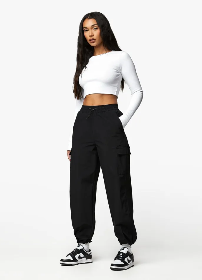 Gym King Joggers Women Utility Woven Cargo Pant 8211 Black