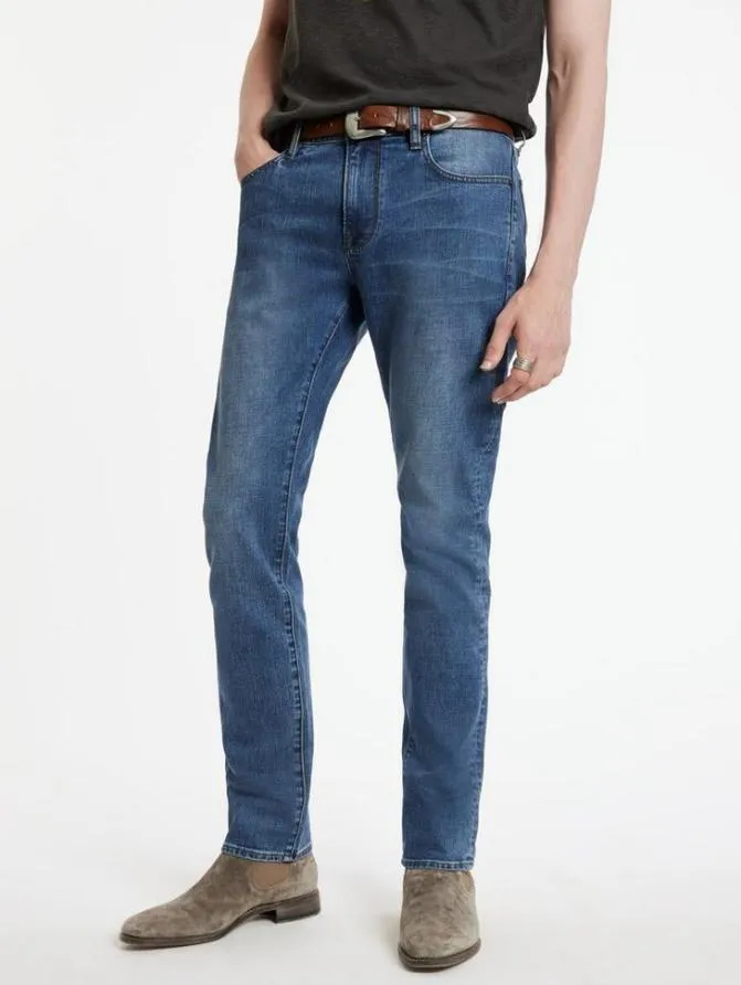 J702 8211 ISAIAH WASH Indigo Clothing John Varvatos Jeans