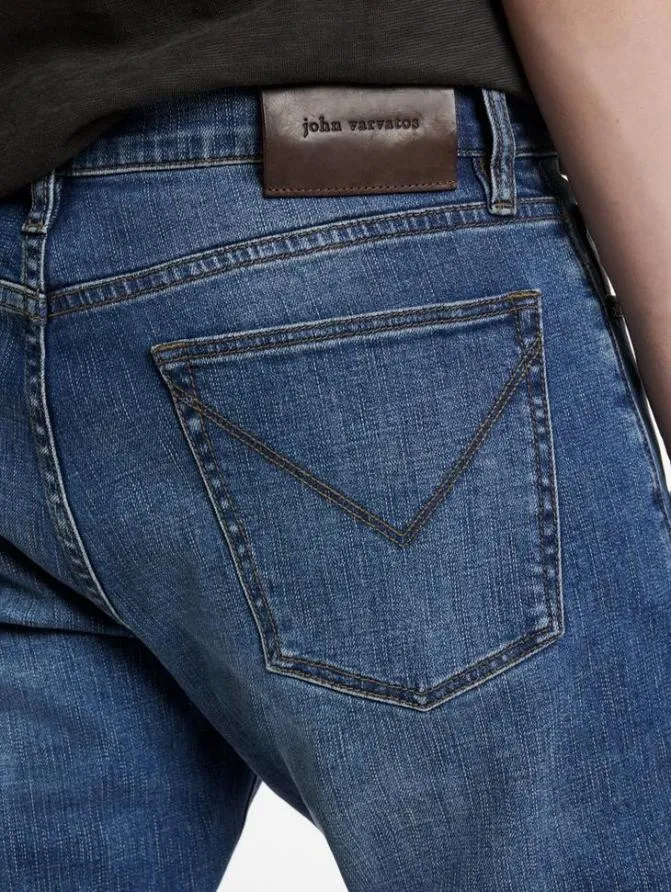 J702 8211 ISAIAH WASH Indigo Clothing John Varvatos Jeans