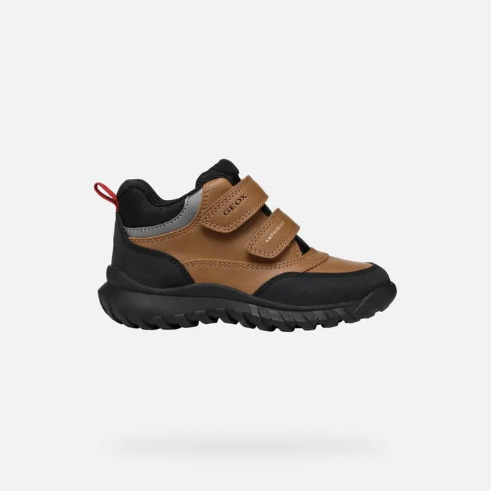 Kids Geox Sneakers SIMBYOS ABX BOY CognacBlack Low Top Sneakers Cognacblack