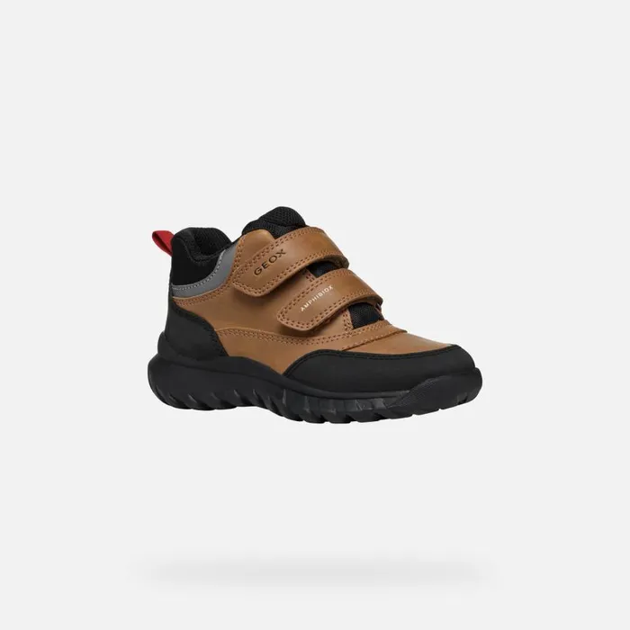Kids Geox Sneakers SIMBYOS ABX BOY CognacBlack Low Top Sneakers Cognacblack