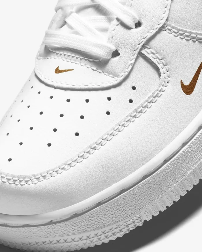 Kids Nike Younger Kids 3 8211 7 Years Force 1 LV8 Whitemetallic Goldwhiteblack