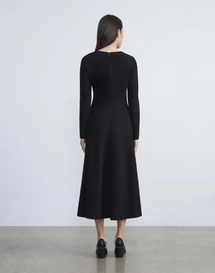 Lafayette 148 New York Responsible Wool Nouveau Crepe Dress Black Ready To Wear Dresses Lafayette 148 New York Responsible Wool Nouveau Crepe Dress Black Ready To Wear Dresses