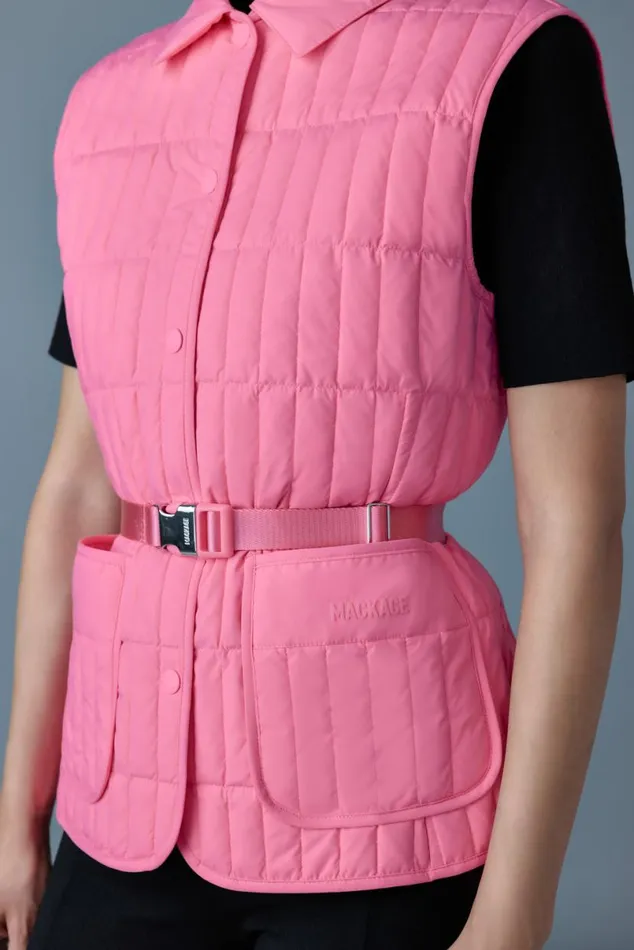Light Down Jackets Women Mackage HELIA Light Down Vertical Quilted Vest Black Light Down Jackets Women Mackage HELIA Light Down Vertical Quilted Vest Black