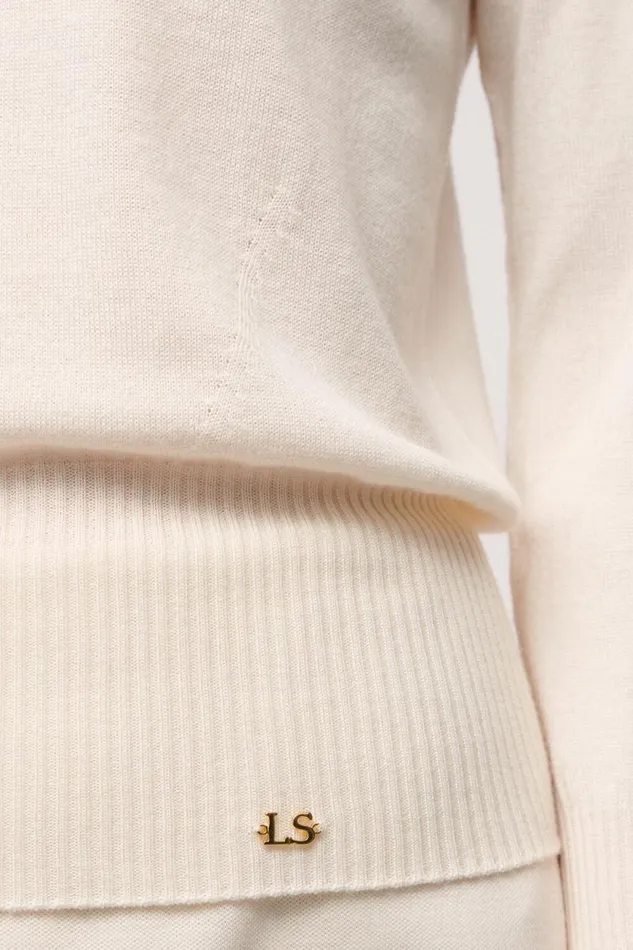 Luisa Spagnoli Mano Women Knitwear