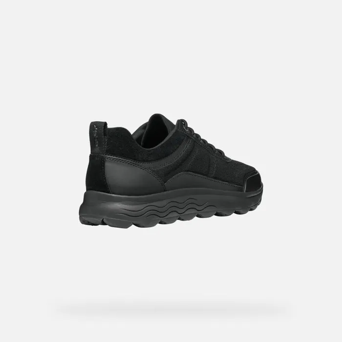 Man Geox Sneakers SPHERICA MAN Black Low Top Sneakers Black