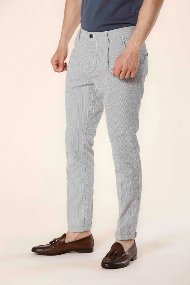Man Osaka 1 Pinces Chino Pants In Seersucker With Stripe Carrot Fit Mason039s Pants