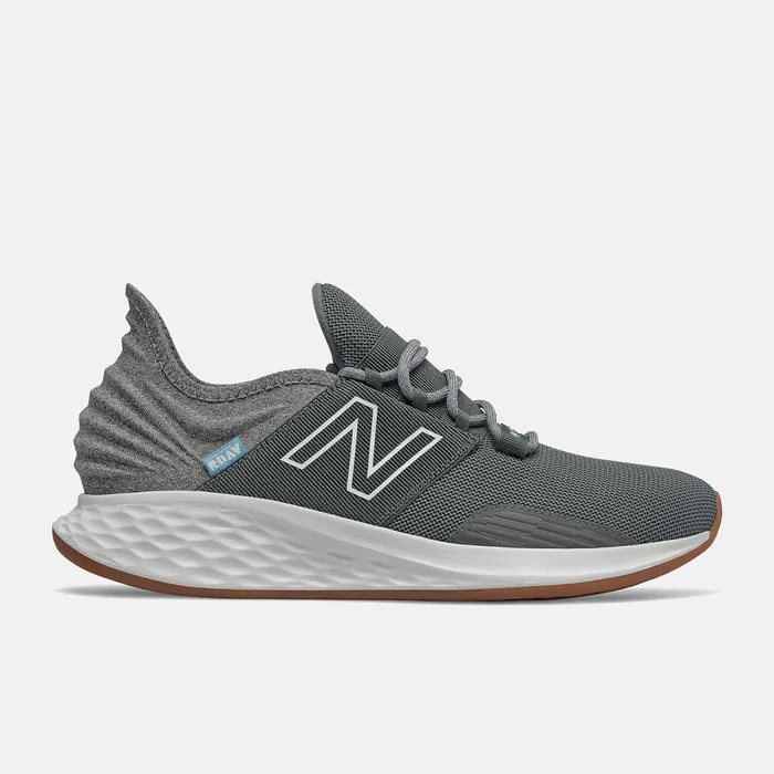 Men Fresh Foam Roav Tee Shirt Lead With Light Aluminum New Balance Walking