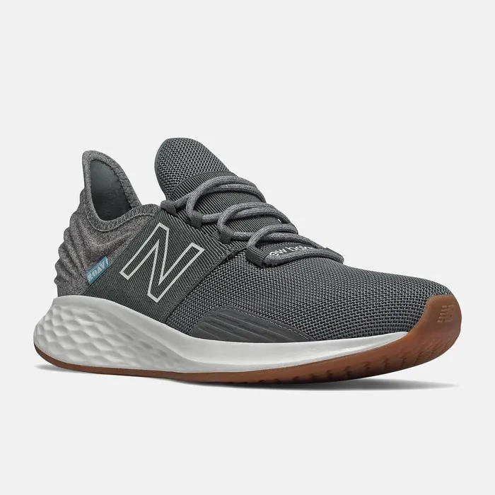 Men Fresh Foam Roav Tee Shirt Lead With Light Aluminum New Balance Walking