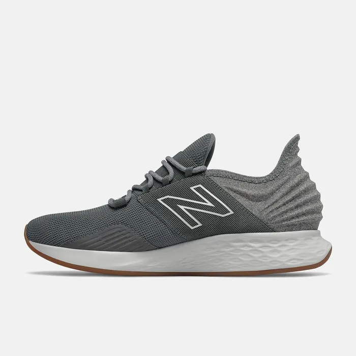 Men Fresh Foam Roav Tee Shirt Lead With Light Aluminum New Balance Walking