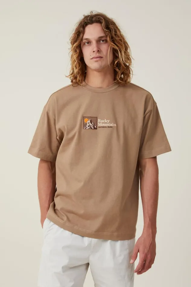 Men Graphic TShirts Cotton On Box Fit Graphic TShirt Tauperocky Mountains