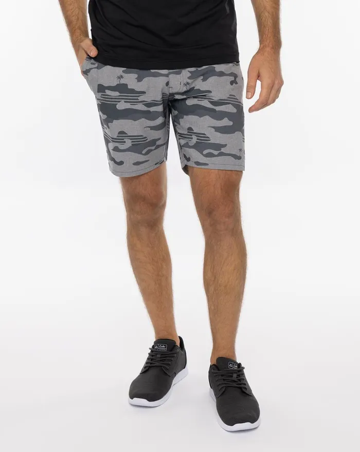 Men Shorts TravisMathew LEADER BOARD ACTIVE SHORT 75IN Heather Grey