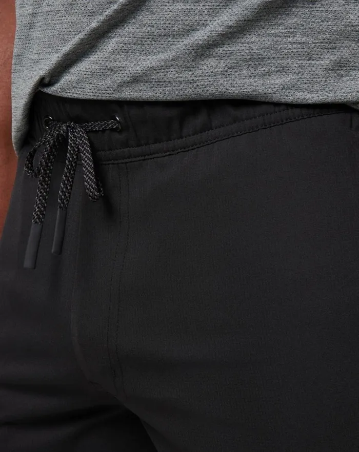 Men Shorts TravisMathew WANDERLUST EWAIST SHORT 75IN Black Men Shorts TravisMathew WANDERLUST EWAIST SHORT 75IN Black