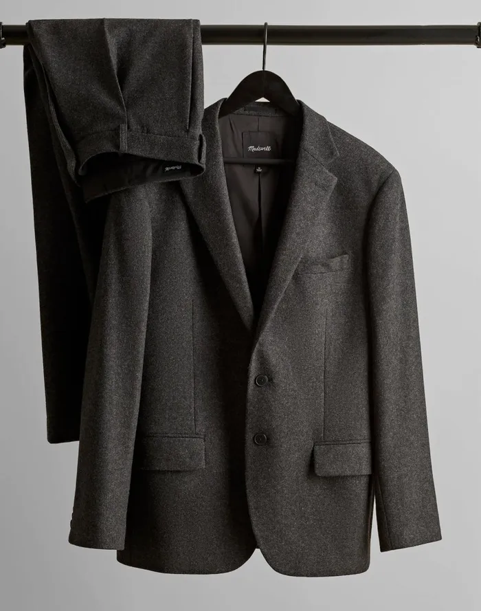 Men Suiting Madewell The Roebling TwoButton Blazer In Italian Fabric Hthr Charcoal