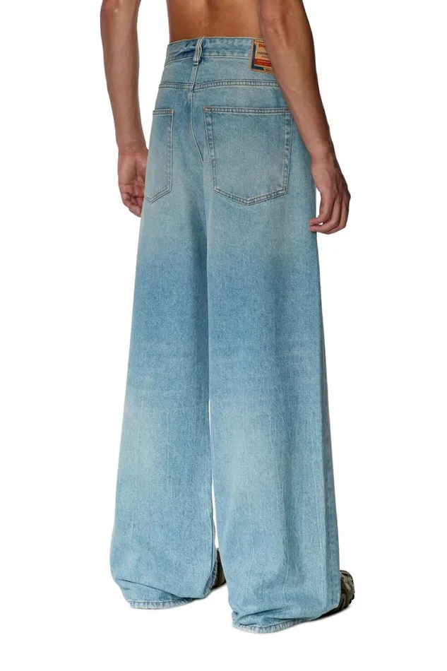 MenWomen Diesel Jeans Relaxed Jeans DRise 09E25 Light Blue MenWomen Diesel Jeans Relaxed Jeans DRise 09E25 Light Blue