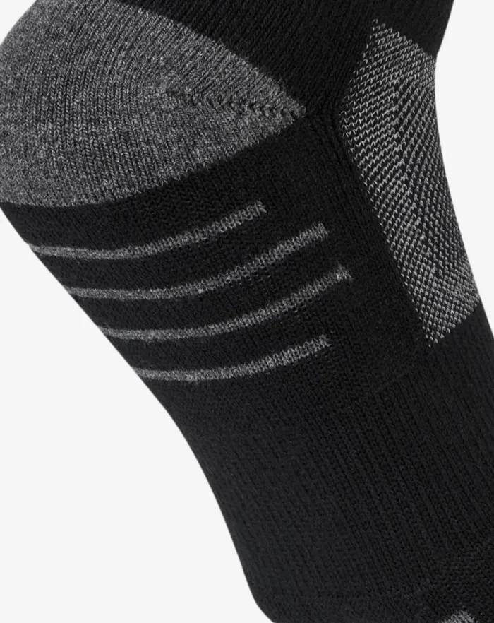 MenWomen Socks TravisMathew EIGHTEENER 20 ANKLE SOCK Blackgrey