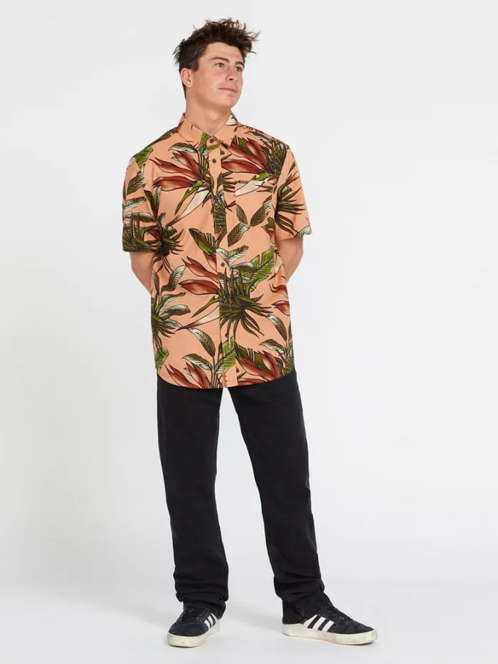 Mens Shirts and Flannels Volcom Indospray Floral Woven Short Sleeve Shirt 8211 Sanddune