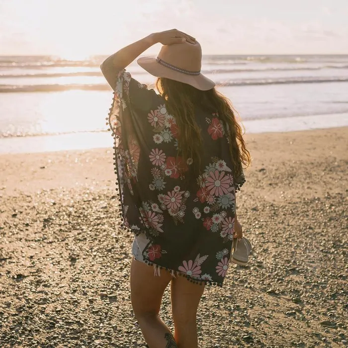 Passenger Clothing Brook Shawl Black Flower Burst Women Tops and TShirts