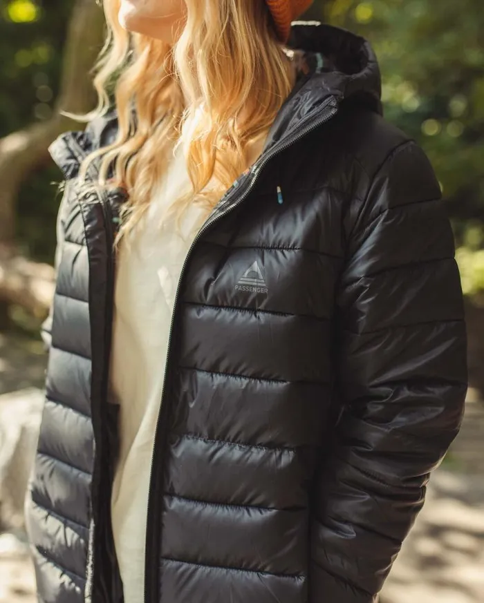 Passenger Clothing Pow Recycled Insulated Jacket True Black Women Jackets