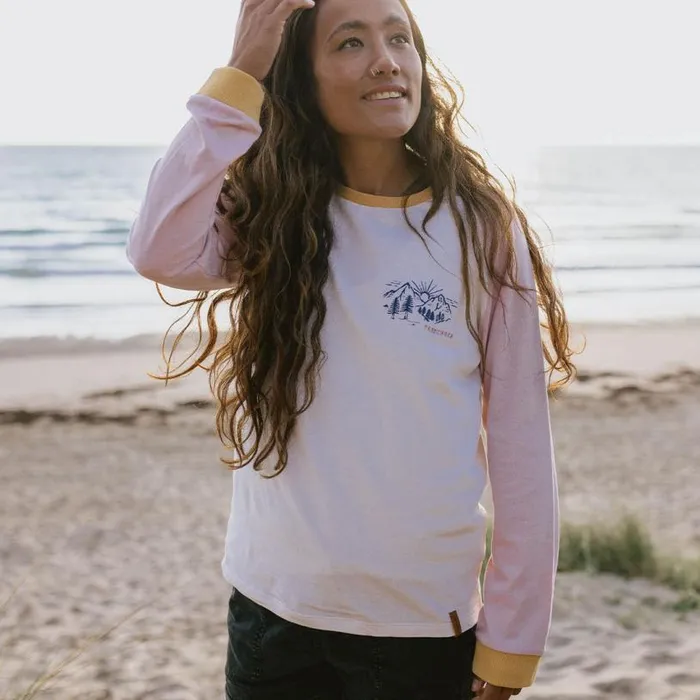 Passenger Clothing Riser Recycled Cotton LS TShirt Birch Women Tops and TShirts