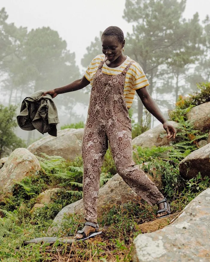 Passenger Clothing Serenity Organic Cotton Dungarees Chestnut Floral Pattern Women Dungarees and Trousers