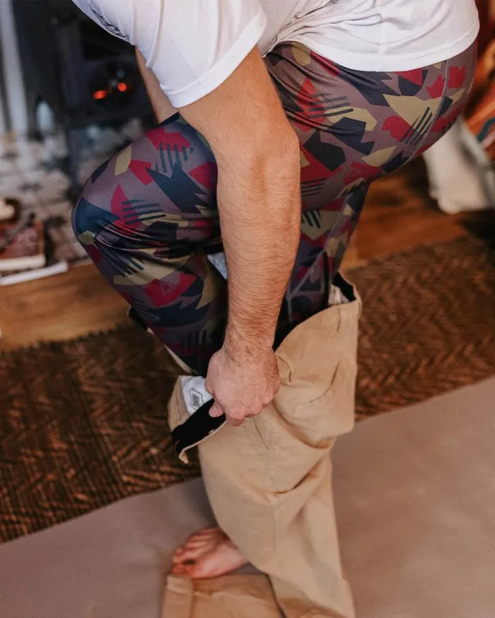 Passenger Clothing Venture Recycled Base Layer Legging Charcoal Camo Pattern Men Activewear