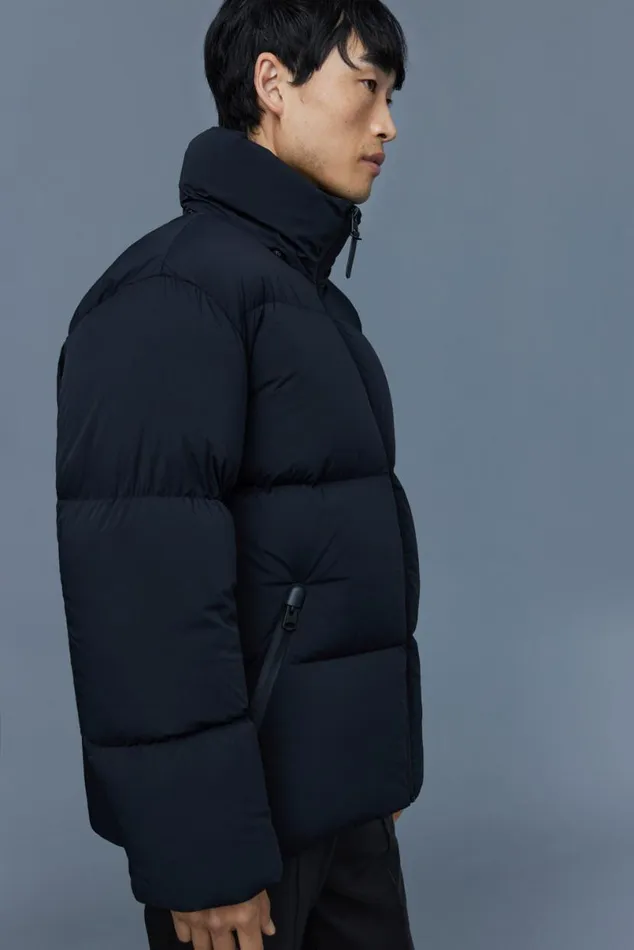 Puffer Men Mackage KENT Stretch Matt Down Jacket With Hood Black Puffer Men Mackage KENT Stretch Matt Down Jacket With Hood Black