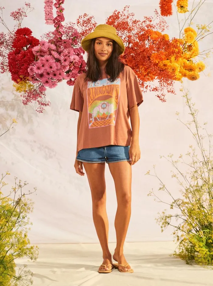 Roxy Tops Girl Need Love B Oversized TShirt Cedar Wood 8211 Women