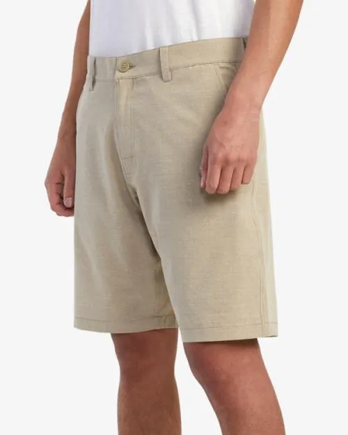 Rvca Balance Hybrid 20034 Shorts Khaki Men Shorts and Hybrids