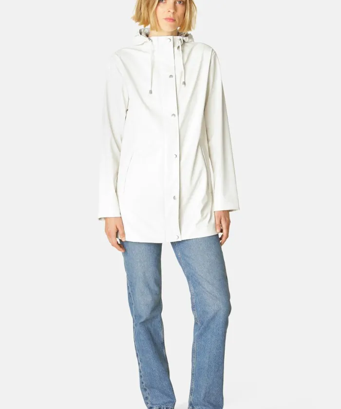 Short Rain Jacket 8211 Milk Creme Rainwear Ilse Jacobsen Raincoats