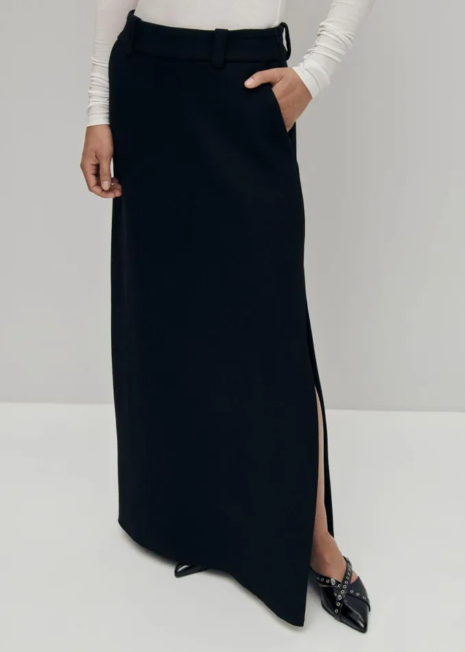 Skirts Women ALOHAS Falgar Black Skirt